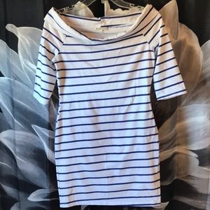 Charlotte Russe off-shoulder dress 👗